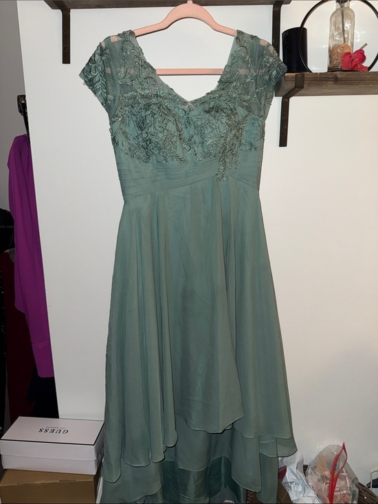 Hyp Dresses & Skirts - Sage Green Lace & Chiffon High-Low Evening Dress